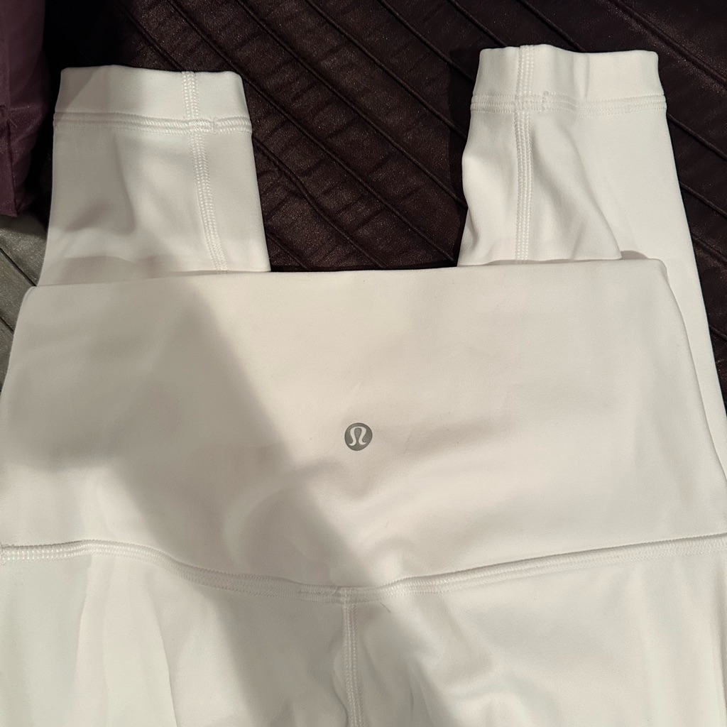 Lululemon Athletica Women's White Align Leggings New!!